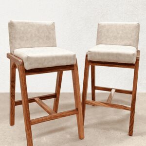 Banco Lisboa De Parota